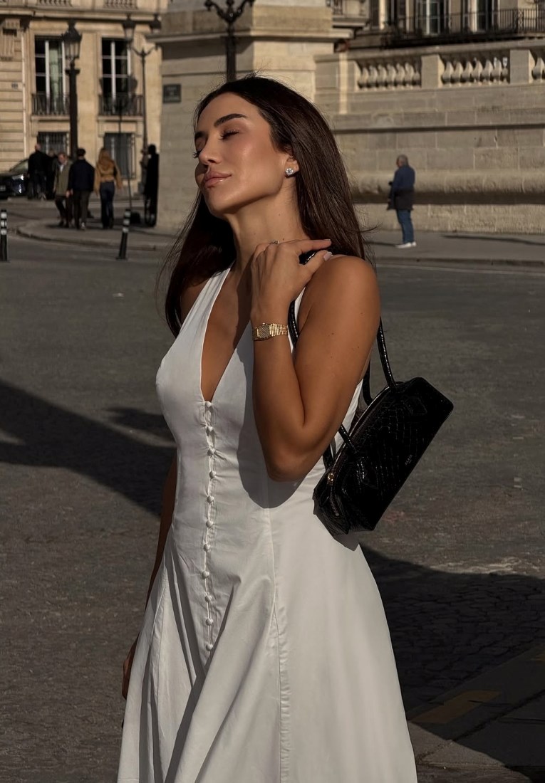 Ležerna bijela haljina Tamare Kalinić savršen je komad za proljeće