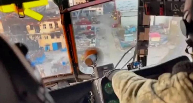 Ukrajina objavila snimku: Piloti prevozili hranu u Azovstal usred opsade