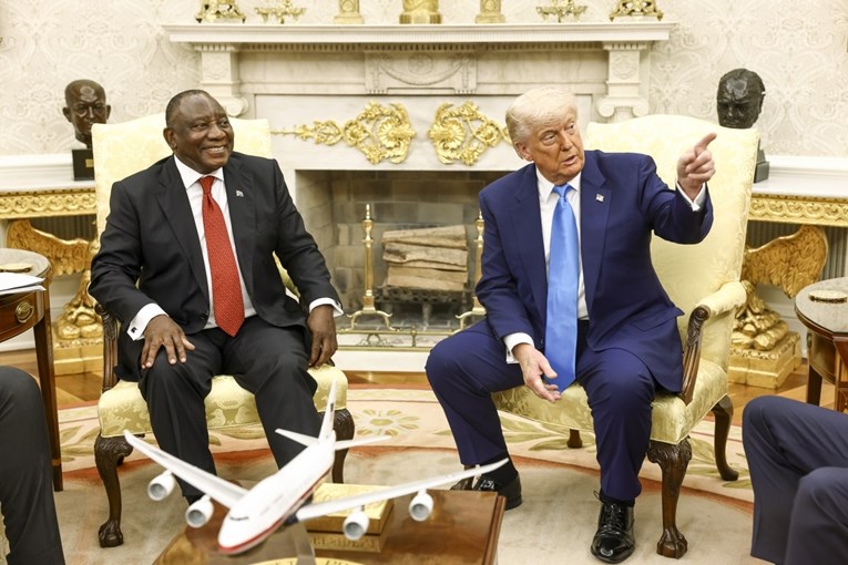 Južnoafrički predsjednik: Žao mi je, nemam ti avion za dati. Trump: Volio bih da imaš