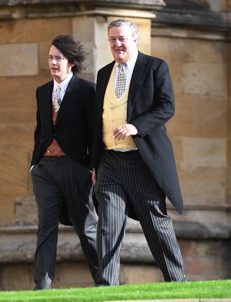 Britanski glumac (67) otkrio zašto s 30 godina mlađim mužem ne izlazi često u javnost