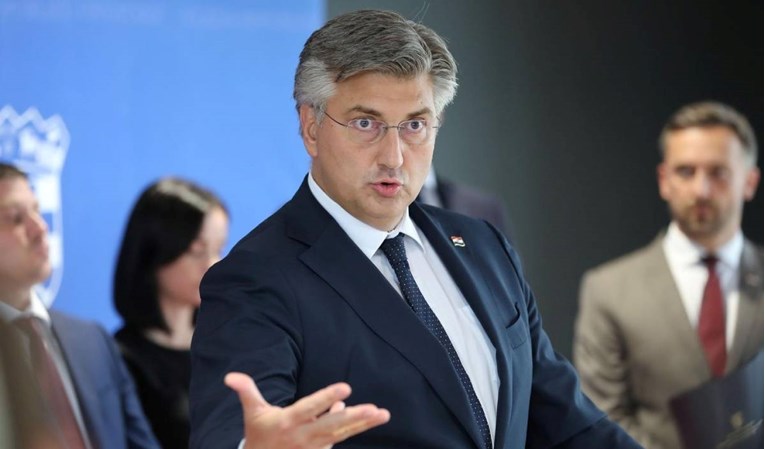 Plenković: U borbi sa svinjskom kugom treba slijediti znanost