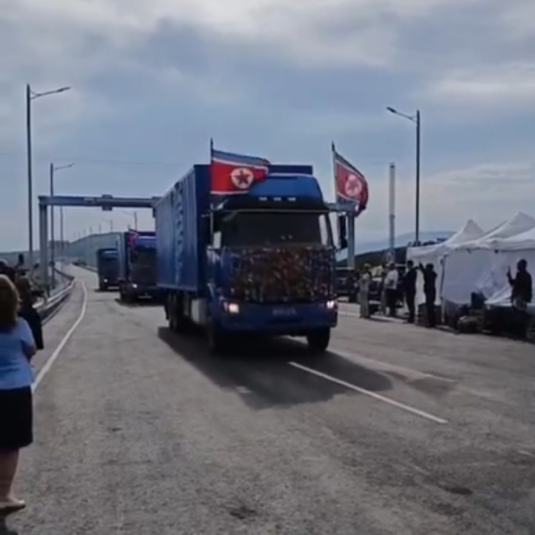 VIDEO Prvi put povezane cestom. Rusija i Sjeverna Koreja otvorile novi most