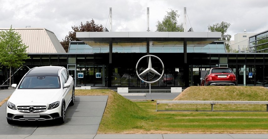 Pretres u zgradi Mercedesa u Njemačkoj, sumnja se na korupciju