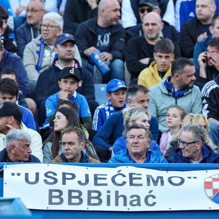 Navijači Dinama iz Bihaća: Uspjećemo