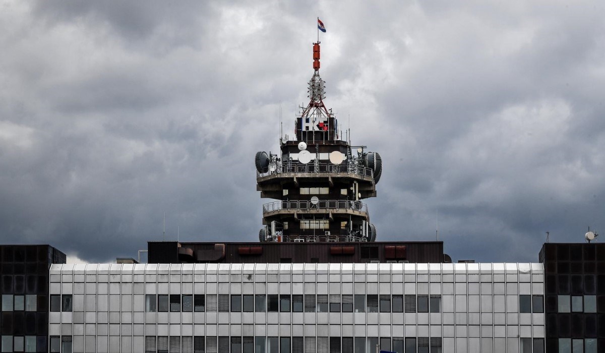 HRT dao posao čovjeku koji ljetuje s njegovom urednicom, ne želi reći zašto