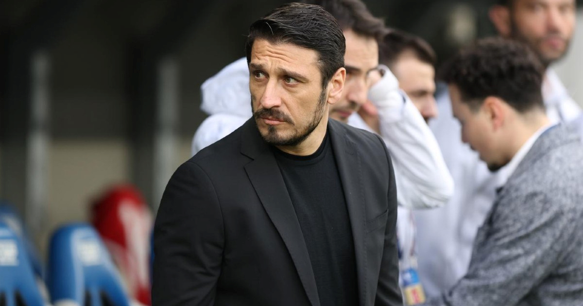 UŽIVO Srušio se turski izbornik, hitna ga odvezla. Sudac povukao igrače