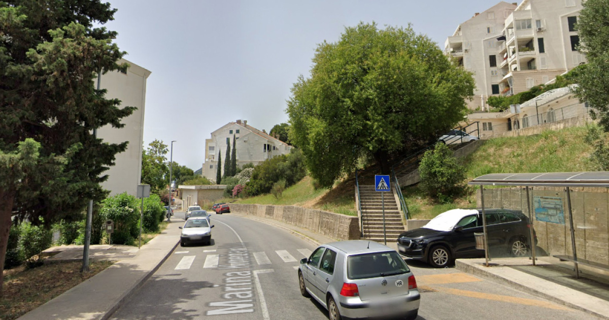 Pokušaj ubojstva u Dubrovniku: Gurnuo 65-godišnjaka niz visoke stepenice, tukao ga