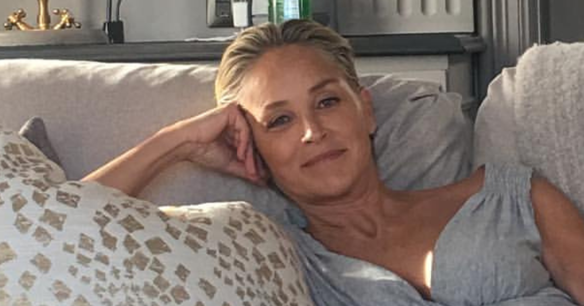 Sharon Stone toples fotkom oduševila, ljudi pišu: "Hvala vam što ste ostali stvarni"