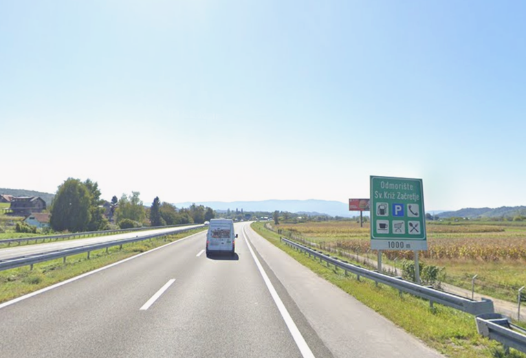70-godišnji Austrijanac autocestom jurio preko 200 km/h. Dobio kaznu od 1300 eura