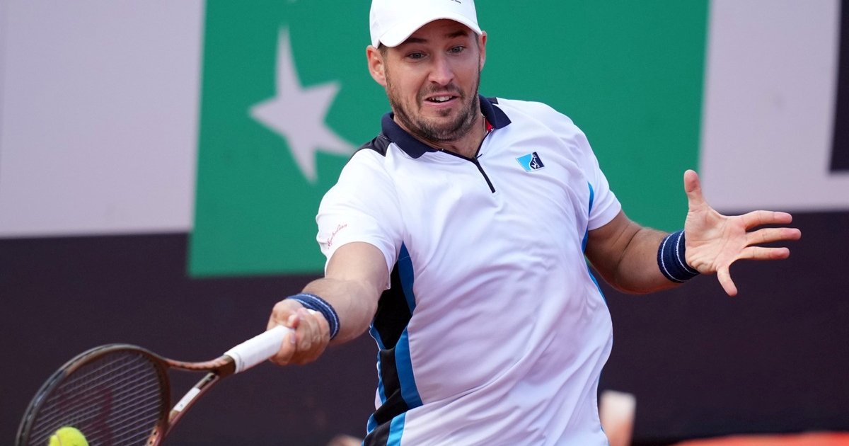 Bizarna ozljeda srpskog tenisača. Završio je u bolnici