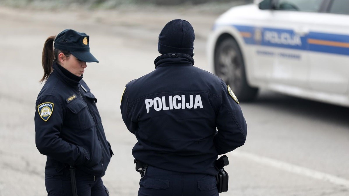 92-godišnjak u zagrebačkoj Dubravi teško ozlijedio 72-godišnjakinju. Uhićen je