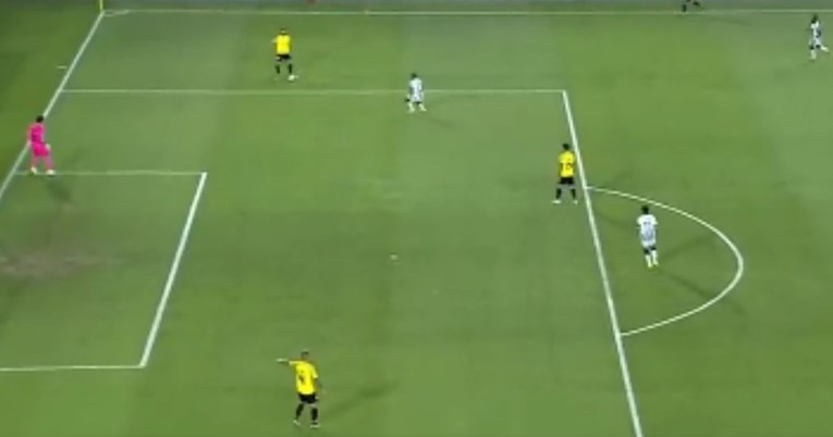 Pogledajte komičan autogol koji je PAOK pogurao prema Hajduku