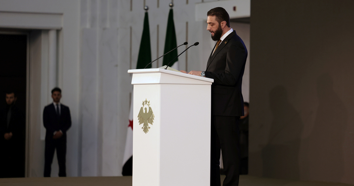 Bivši pobunjenici na sastanak došli u luksuznim terencima. Naljutili sirijskog vođu