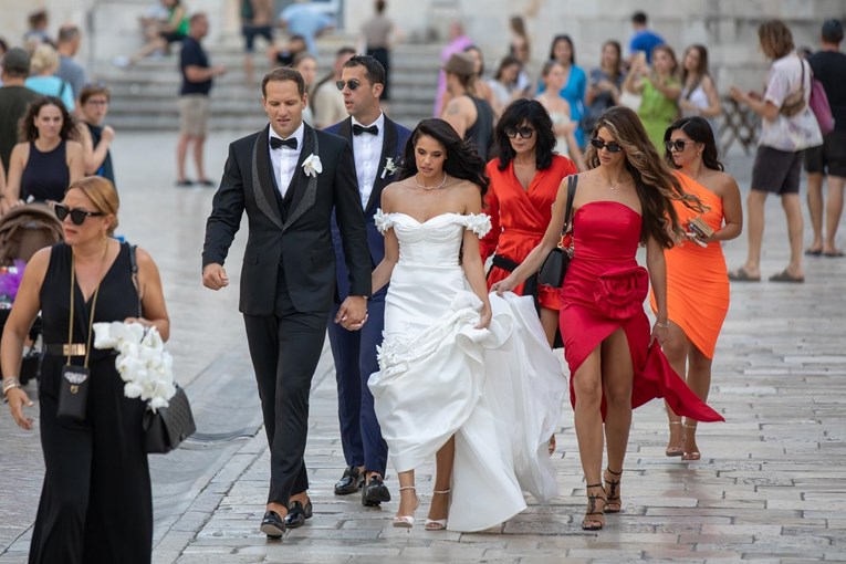 Bojan Bogdanović se oženio u Dubrovniku, pogledajte fotografije