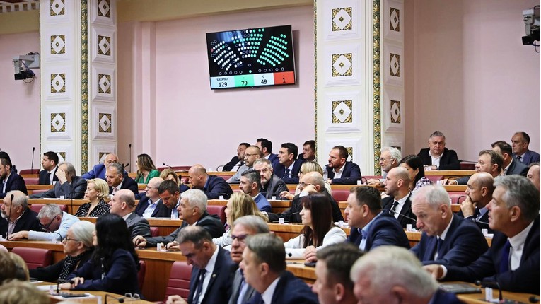HDZ tvrdi da živimo sve bolje, oporba da živimo lošije. Kome više vjerujete?