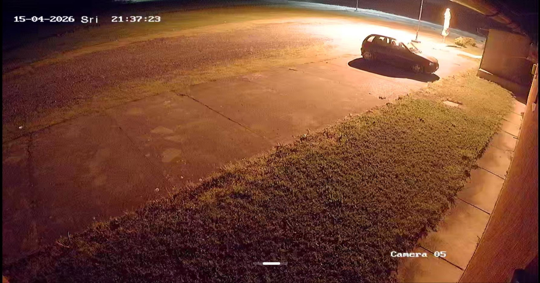 Našalili se s ekipom koja im baca kondome po parkingu nakon provoda, komentari su show