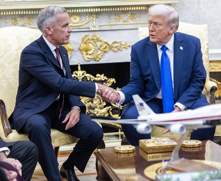 Trump tvrdi da je postignut trgovinski sporazum s Kanadom. Carine zasad odgođene