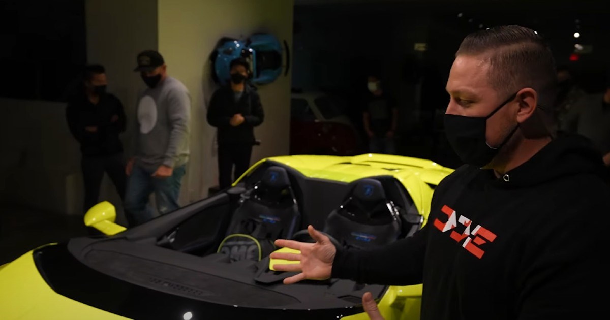 Youtuber nije mogao dočekati novi Lamborghini pa je sam dao odrezati krov