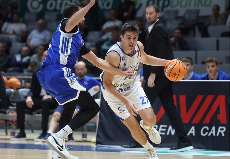 Zadar pobijedio Dinamo i ostao savršen u prvenstvu