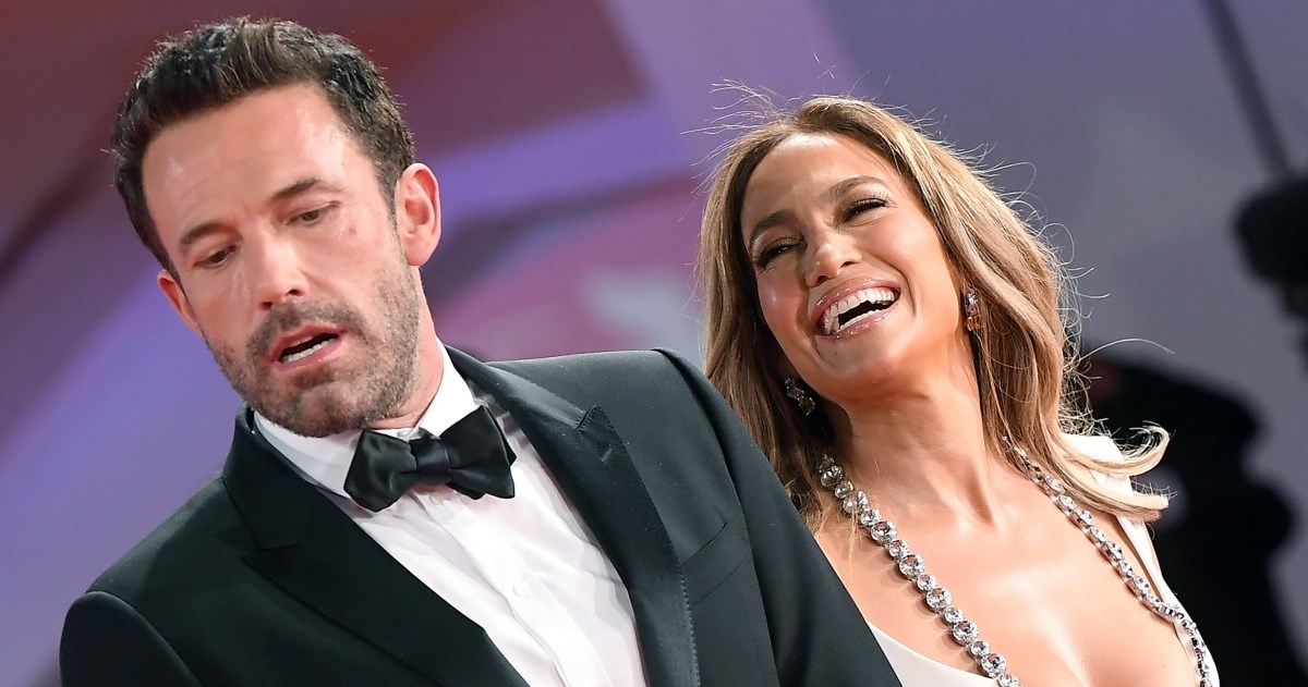 Jennifer Lopez je potvrdila da su ona i Ben Affleck ponovno zaručeni