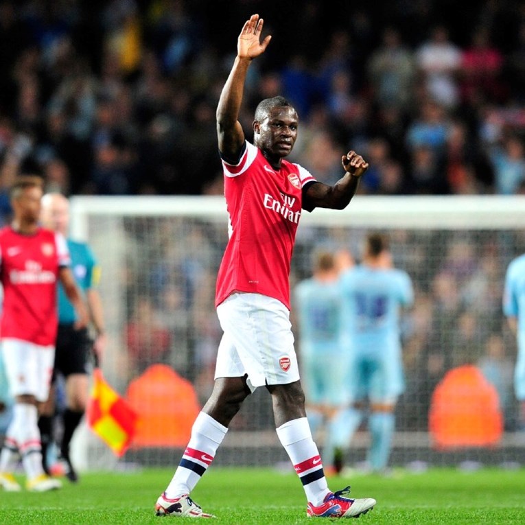 Bio je zvijezda Arsenala pa se iznenada umirovio s 27 godina. Gdje je danas?