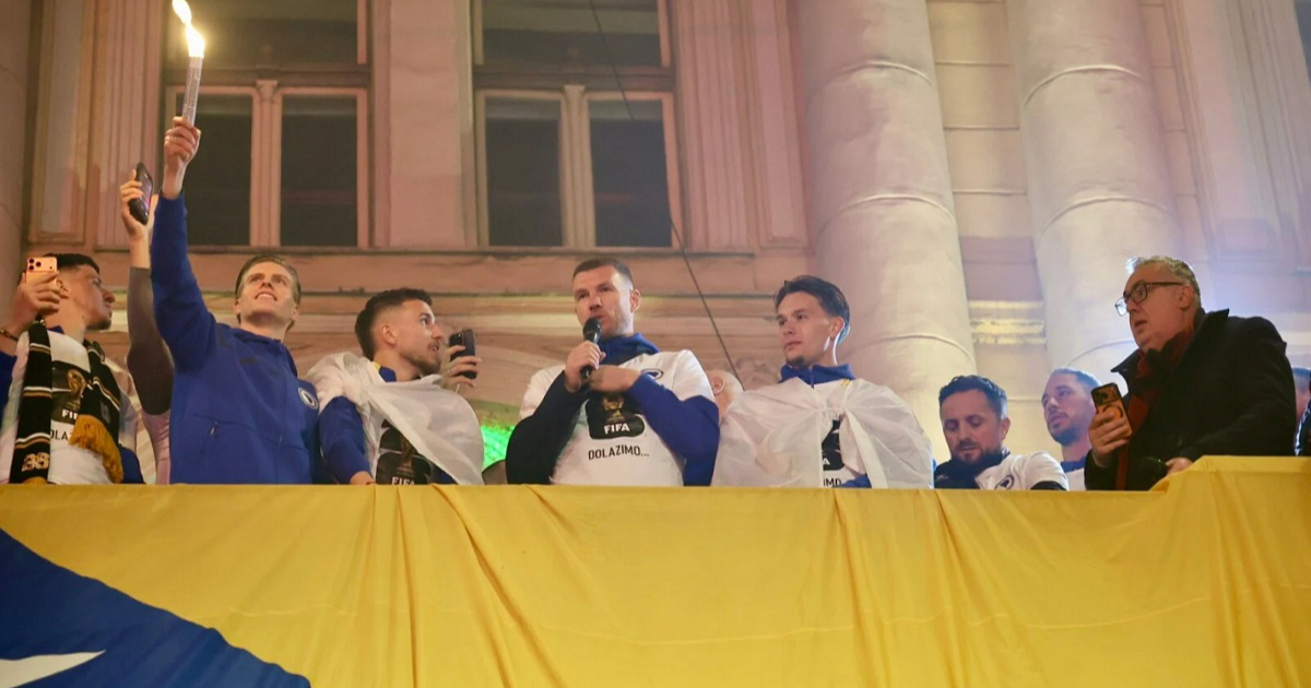 VIDEO Džeko pred 100 tisuća ljudi: Otkinut će mi ovo malo ramena što mi je ostalo