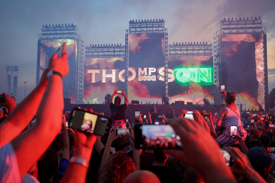 Mnogima je promaknuo detalj na ekranu netom prije nego što se Thompson pojavio