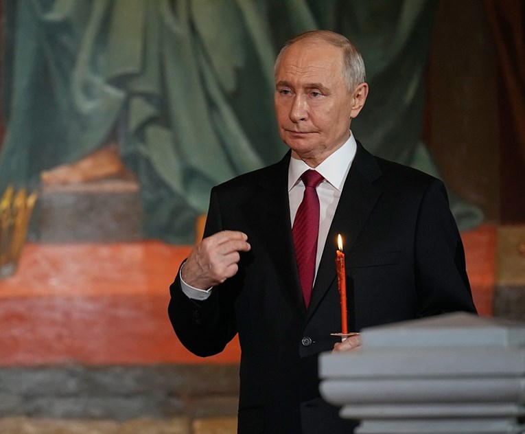 Putin iranskom predsjedniku: Spremni smo pomoći mirovnim naporima