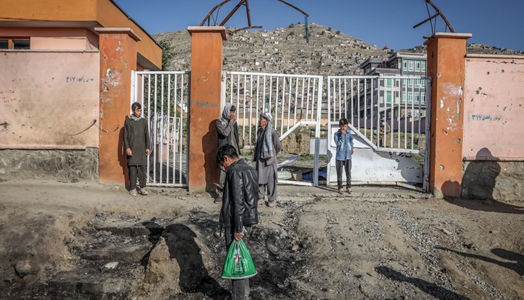 Broj poginulih u eksploziji ispred škole u Kabulu porastao na 58