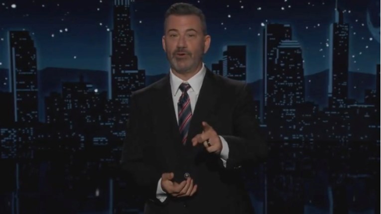 Kimmel u suzama: Nisam se htio šaliti na račun ubojstva Charlieja Kirka