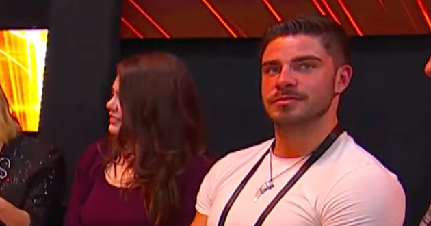 Hrvatice oduševljene dečkom u backstageu, pišu: "Najljepši trenutak Dore 2026."