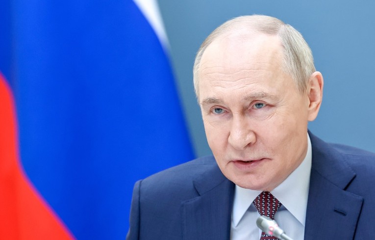 VIDEO Putin: Idioti uvode sankcije. Padaju u recesiju samo da bi naštetili nama