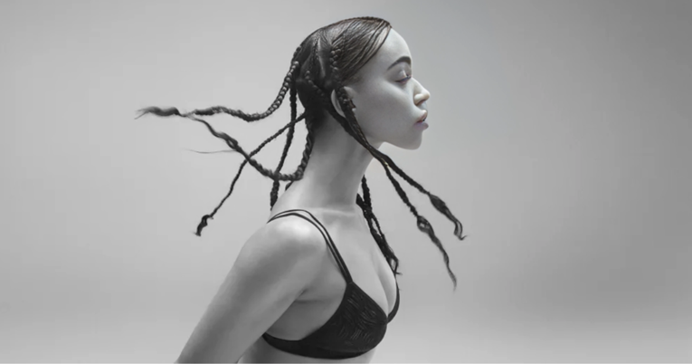 "Prikazuju ženu kao seksualni objekt": Calvinu Kleinu ugašena reklama