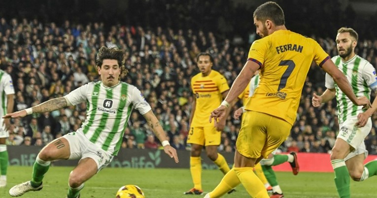 VIDEO Barcelona u dramatičnoj završnici slavila protiv Betisa