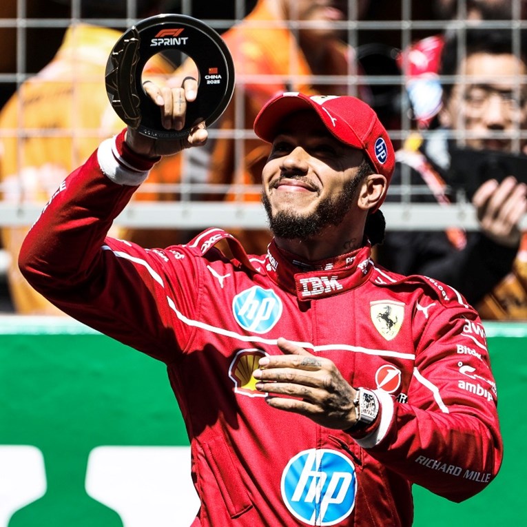 Hamilton: Ljudi bez veze laprdaju. Ne razumiju što mi radimo u ovom sportu