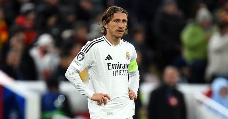 Modrić uvršten na popis najboljih u ovom stoljeću. Iza njega su Ronaldinho i Neymar