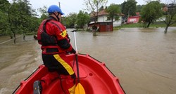 Zbog kiše koja pada u cijeloj Hrvatskoj sve više mjesta bori se protiv poplava