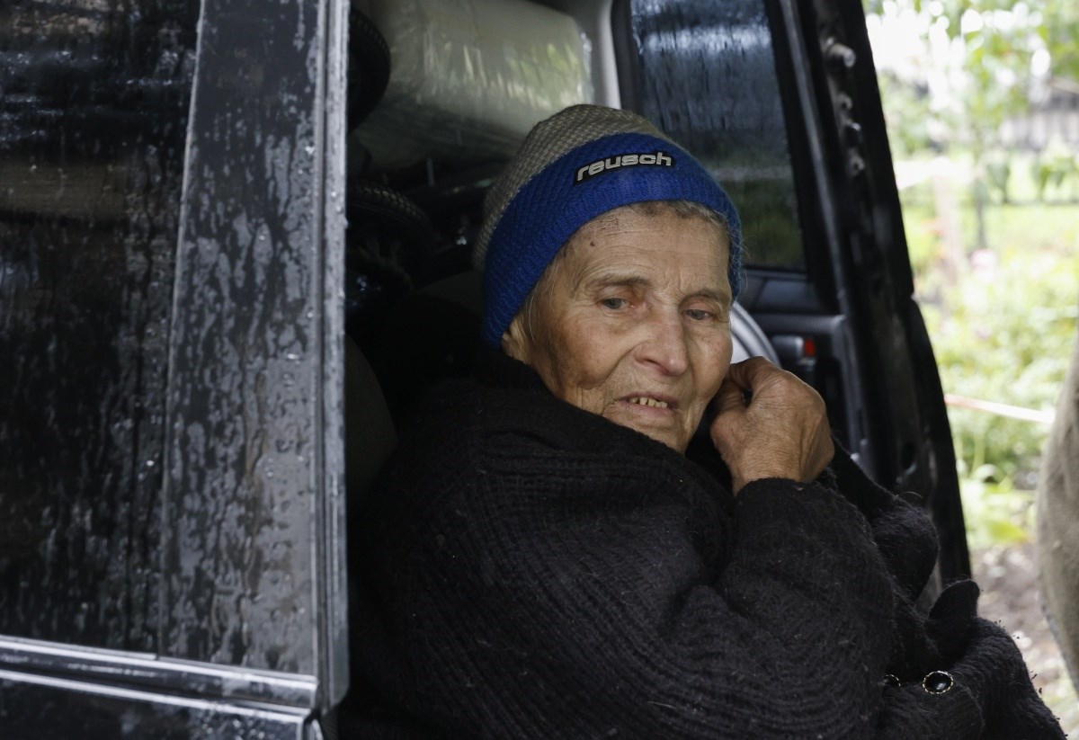Reportaža iz Kupjanska. "Sve je crno i spaljeno. Pijani Rusi obilaze kuće i prijete"