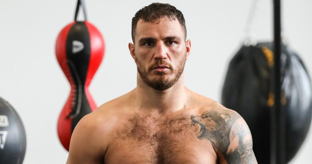 Hrvat se bori na boksačkom spektaklu. Protivnik mu je neporaženi zlatni olimpijac