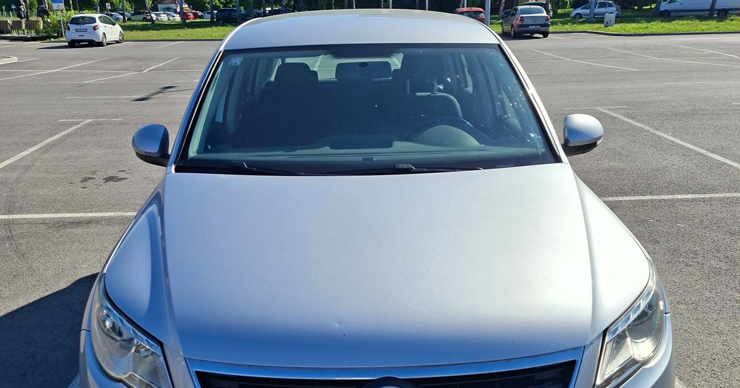 Najbolji auto oglasi: VW Tiguan 4x4 za 8.100 €