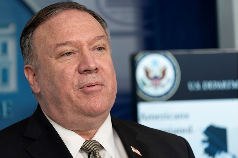 Američki državni tajnik: Osigurat ćemo da se embargo na oružje Iranu produži