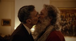 Božićna reklama u kojoj se Djed Mraz zaljubljuje u muškarca oduševila mnoge