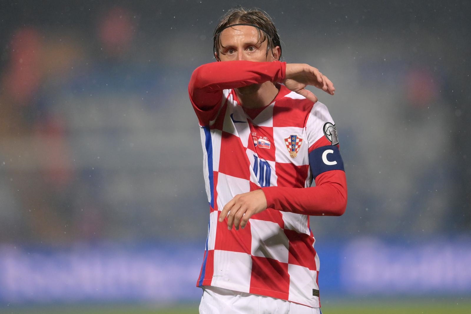 Modrić se oglasio fotografijom i porukama nakon remija protiv Slovačke