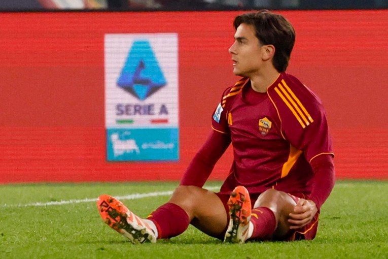 Dybala operiran. Neće ga biti mjesec i pol dana