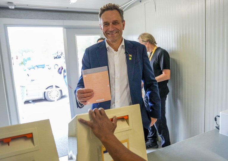 Norvežani glasaju na parlamentarnim izborima, očekuje se tijesna utrka