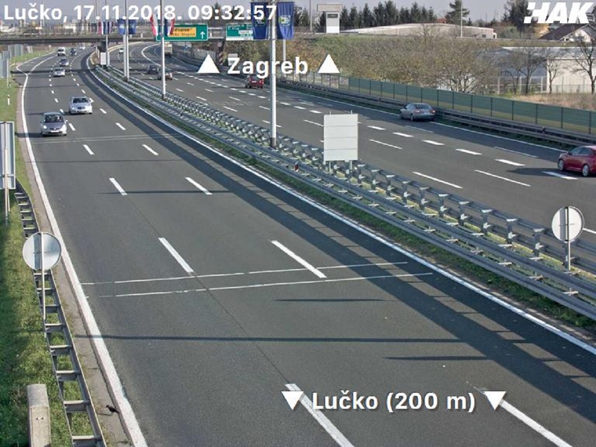 Zbog jakog vjetra mnoge autoceste otvorene su samo za automobile
