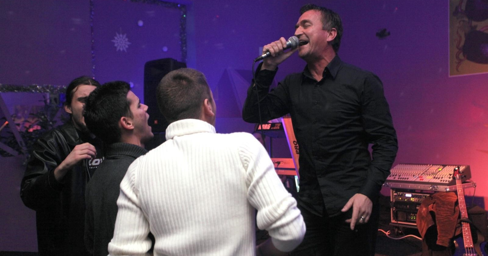 Na sceni ga nije bilo skoro 20 godina. Sad se vratio i već ima milijun pregleda