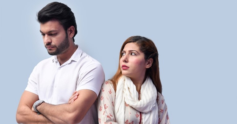 Tri nepogrešiva znaka koja mogu ukazivati na probleme s povjerenjem u vezi