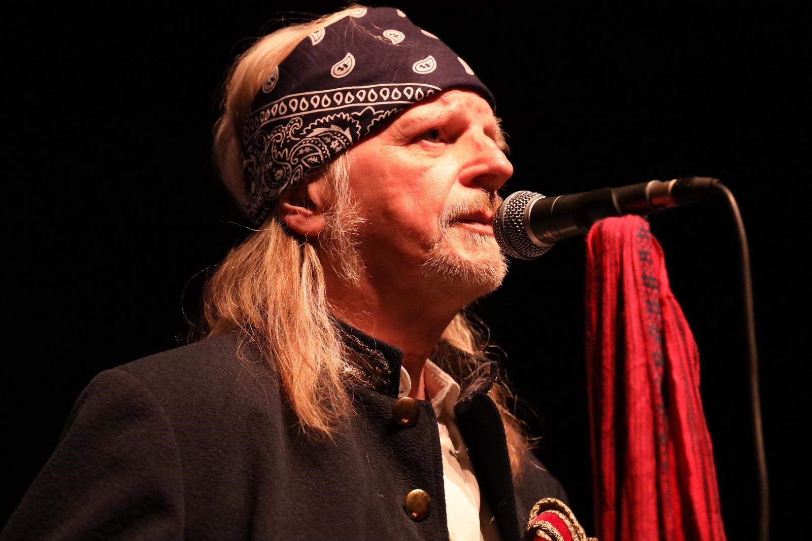 Preminuo Miroslav Živanović, frontmen rock benda Alisa