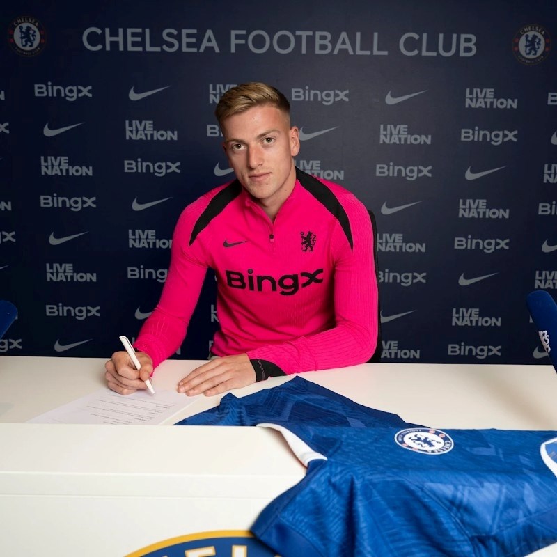 Liam Delap je novi igrač Chelseaja
